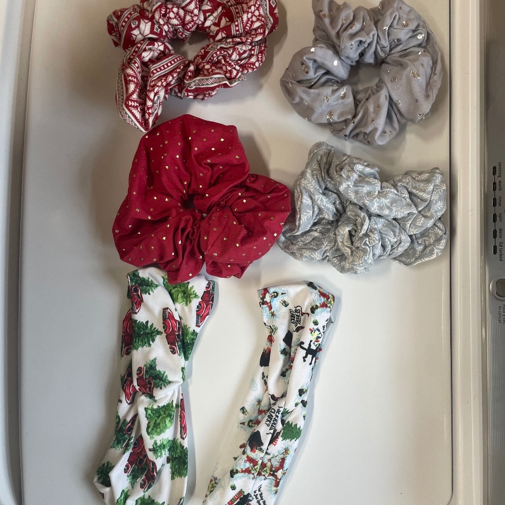 Set of hair Christmas hair scrunchies and headbands